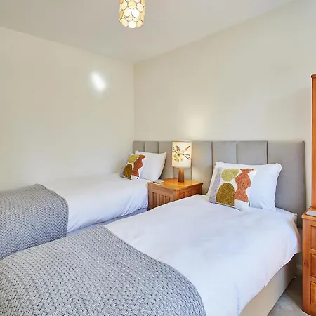 Host & - Manifold 度假居